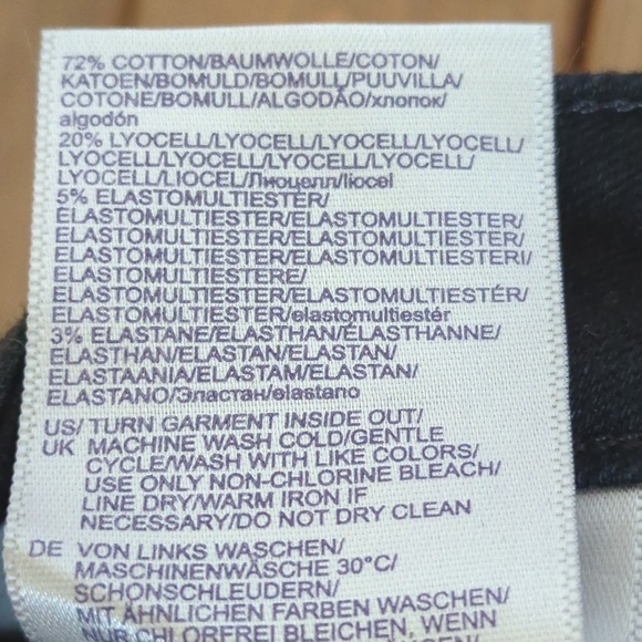 NYDJ Ami Skinny Black Jeans NWT - Picture 10 of 11